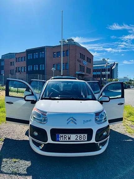 Citroen C3 Picasso 2011 photo 4
