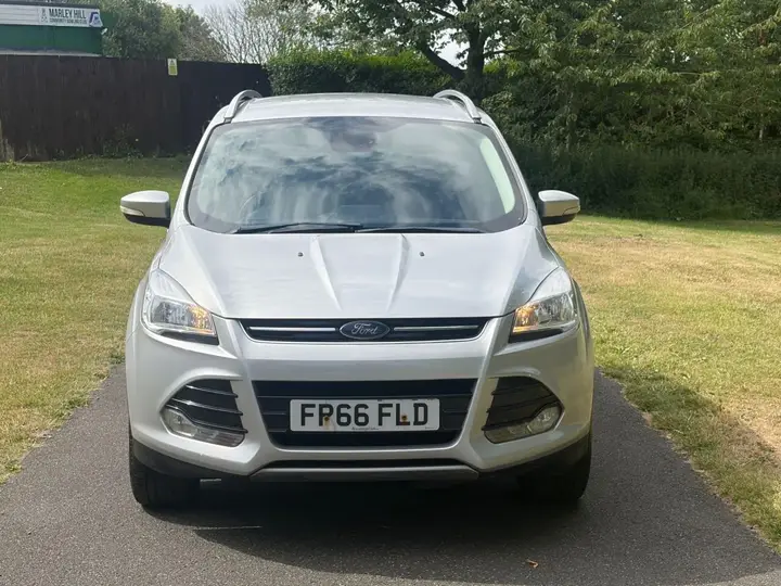Ford Kuga 2016 photo 4