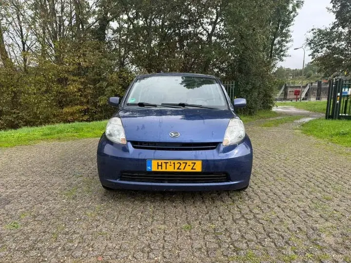 Daihatsu Sirion