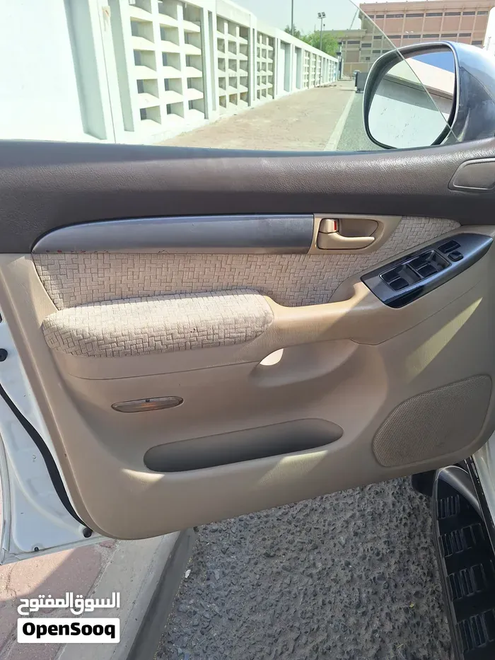 Toyota Prado 2009 photo 4