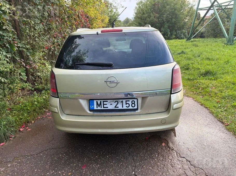 Opel Astra 2005 photo 4