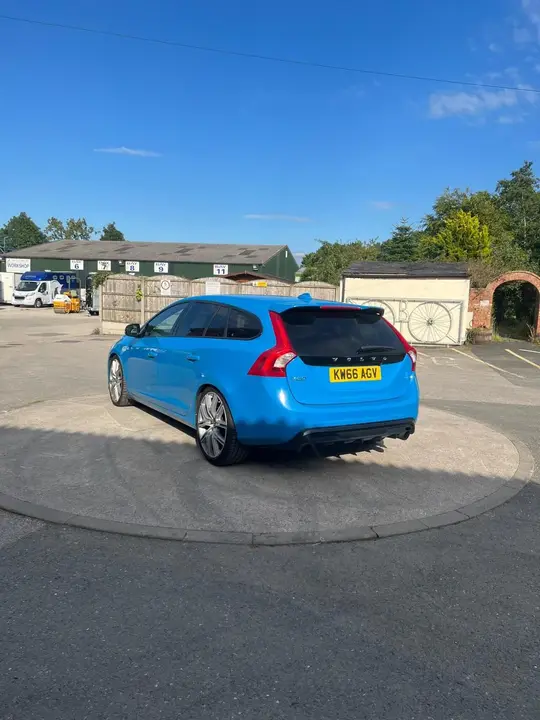 Volvo V60 2016 photo 3
