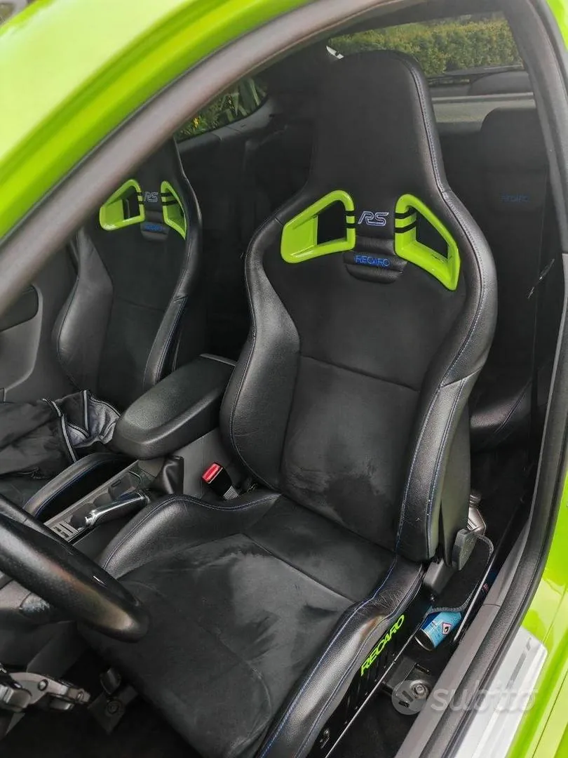 Ford Focus Rs 2011 photo 3