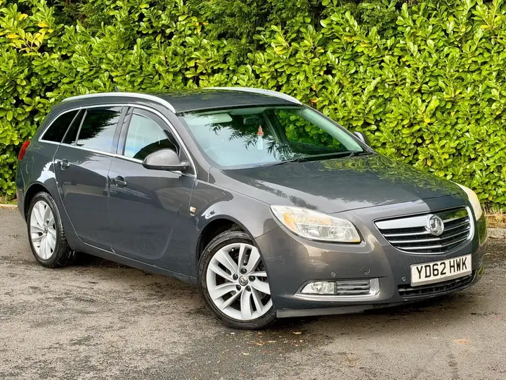 Vauxhall Insignia 2012 photo 4