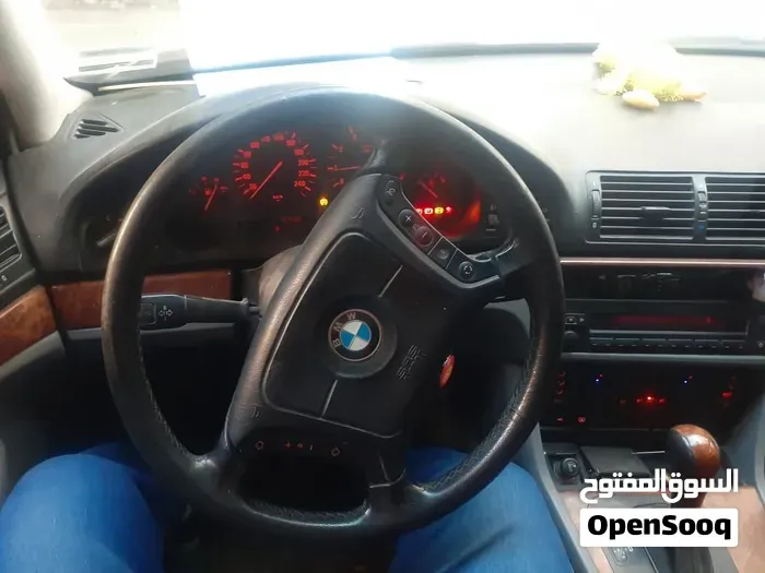 BMW 5 Series 2000 photo 4