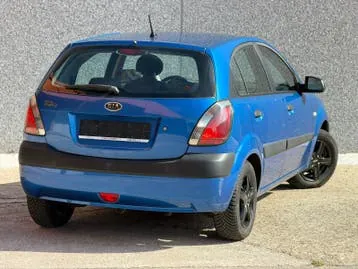 Kia Rio 2009 photo 3