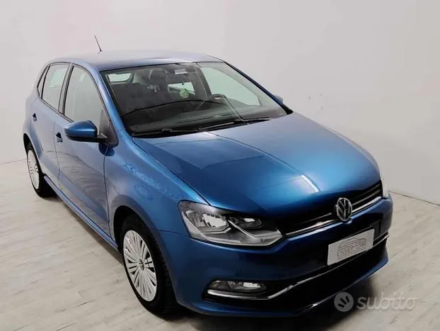 Volkswagen Polo 2015 photo 2