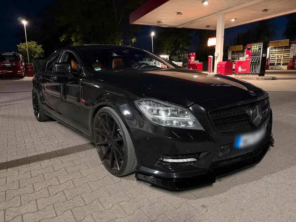 Mercedes-Benz Cls 500
