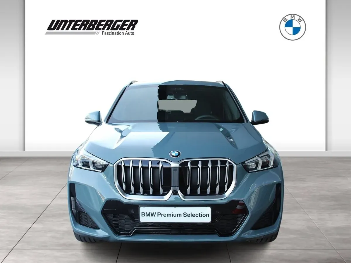 BMW X1 photo 3