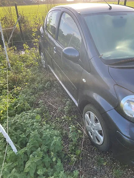 Toyota Aygo 2011 photo 2