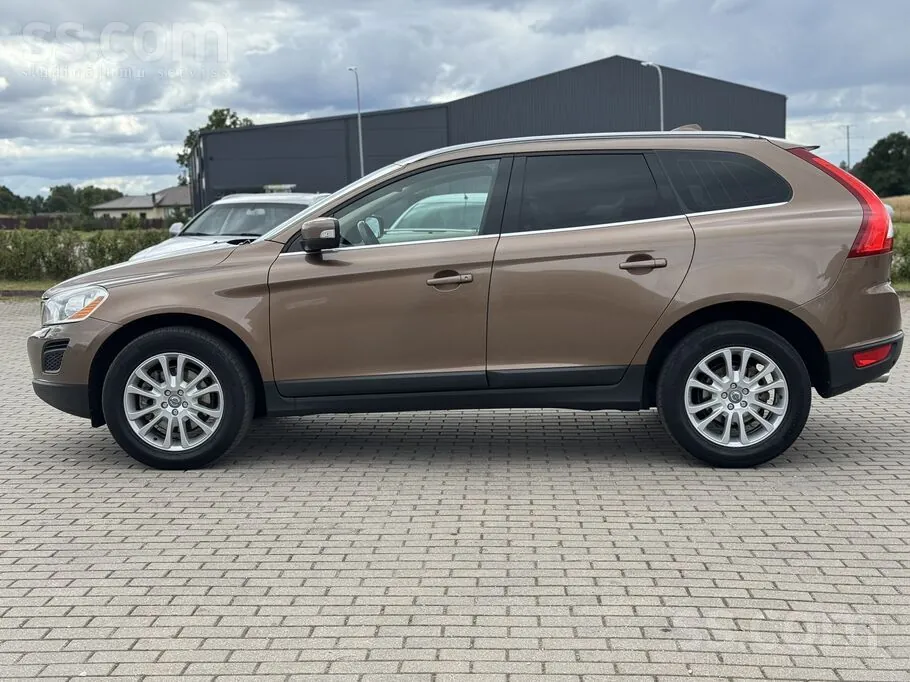 Volvo Xc60 2010 photo 2