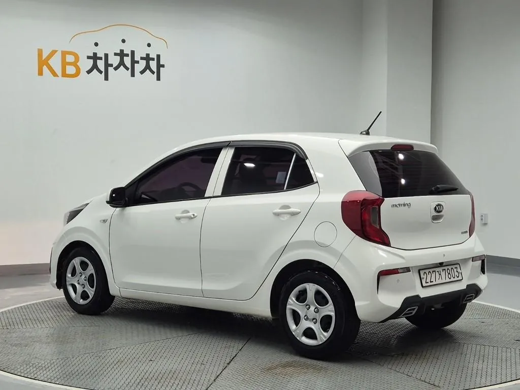 Kia Morning 2021 photo 2