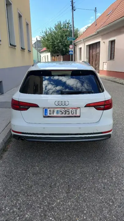 Audi A4 Avant 2016 photo 2