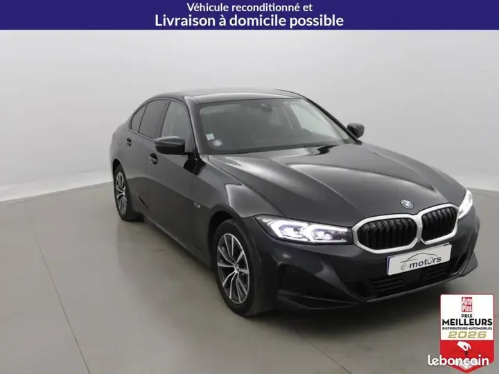 BMW 3 Series 2023 photo 3