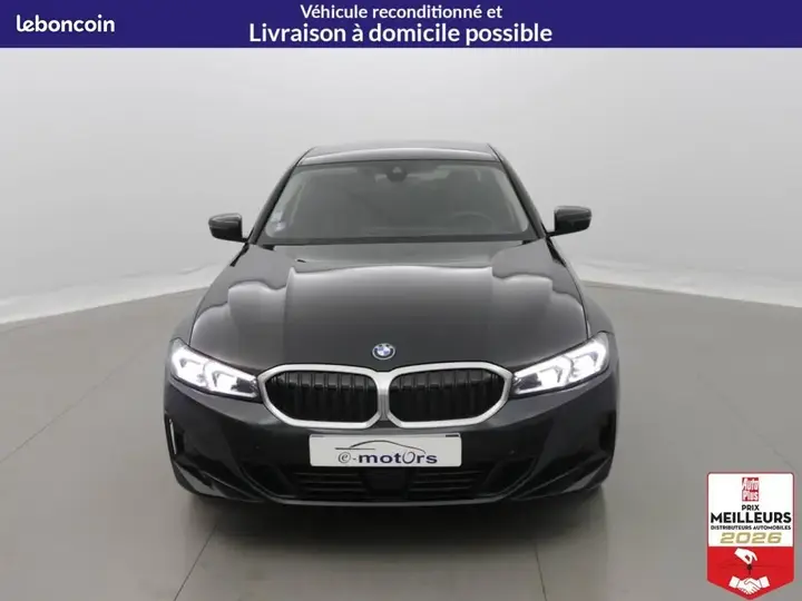 BMW 3 Series 2023 photo 2