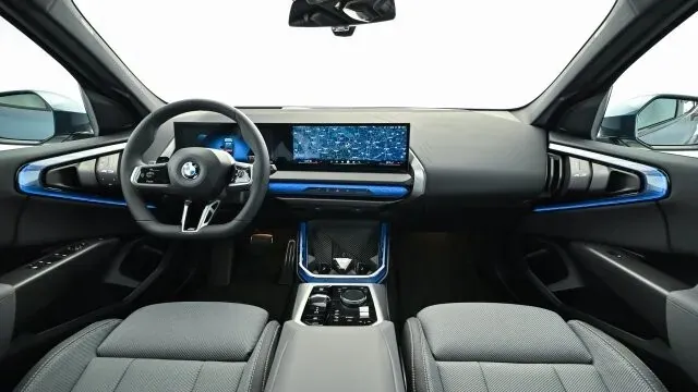 BMW X3 2025 photo 2