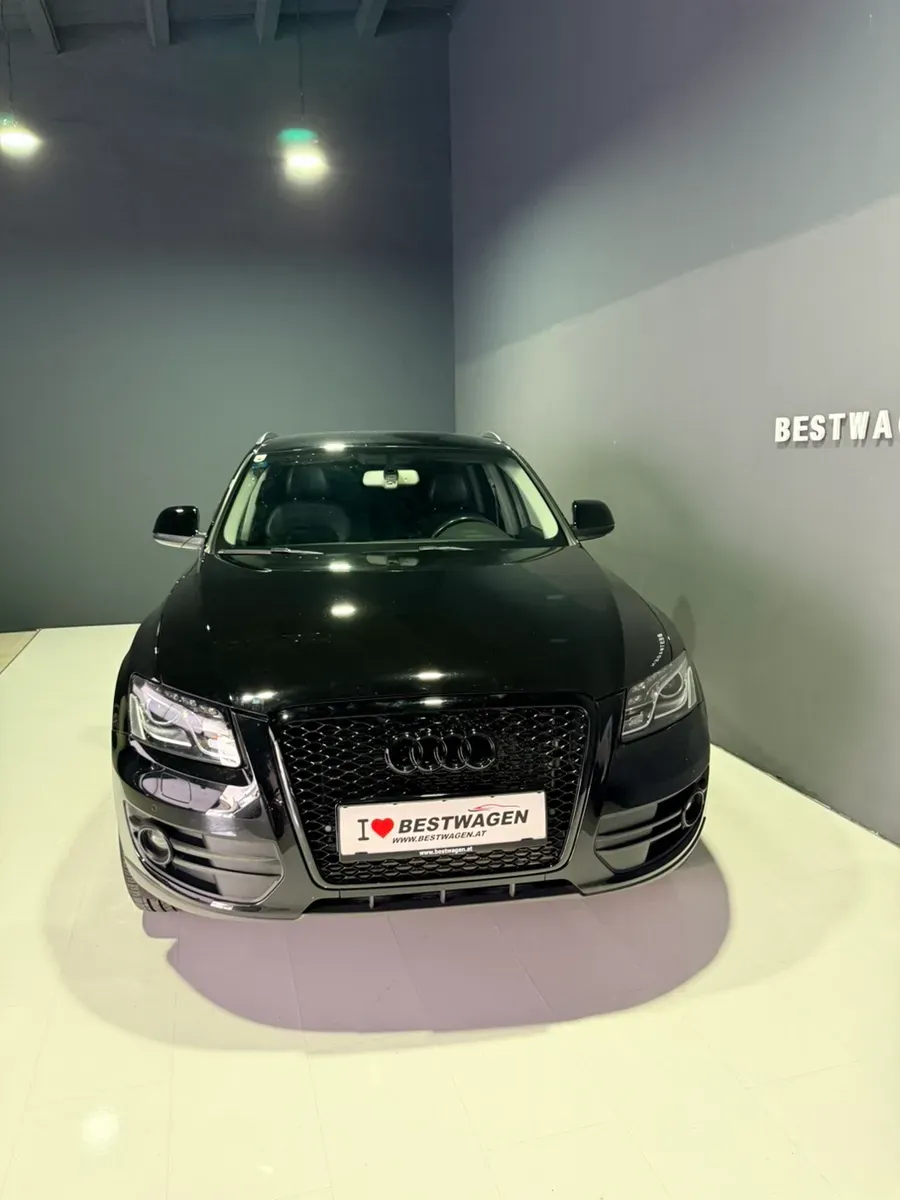 Audi Q5 2011 photo 2
