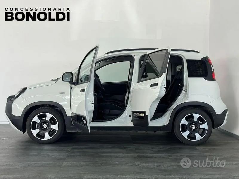 Fiat Pandina Cross 2025 photo 5