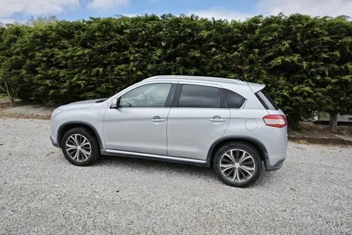 Peugeot 4008