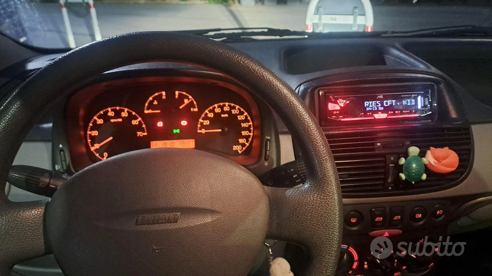 Fiat Punto 2000 photo 4