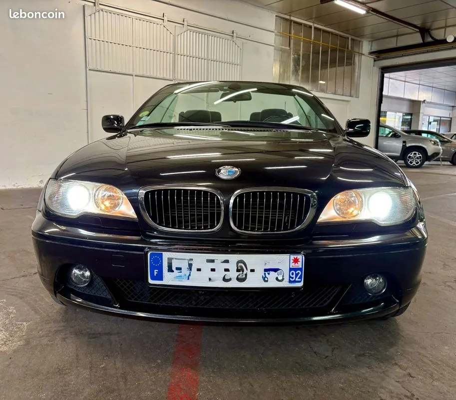 BMW Série 3 2004 photo 2