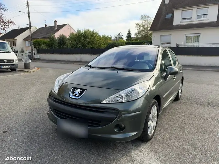 Peugeot 207