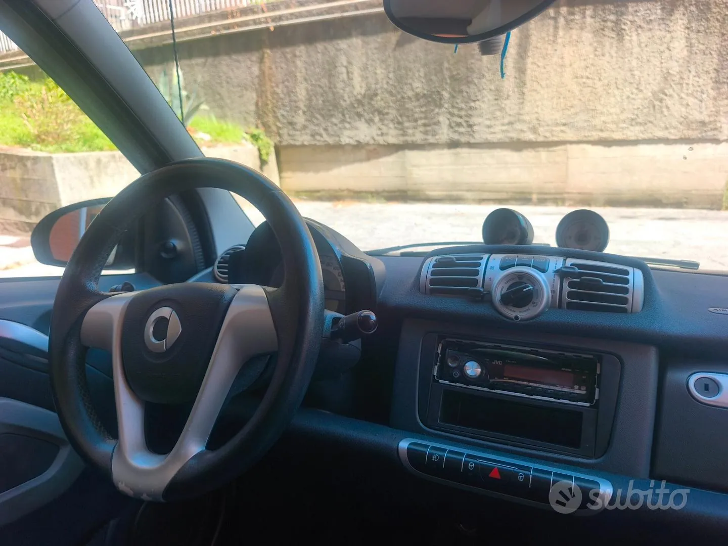 Smart Fortwo 2011 photo 5