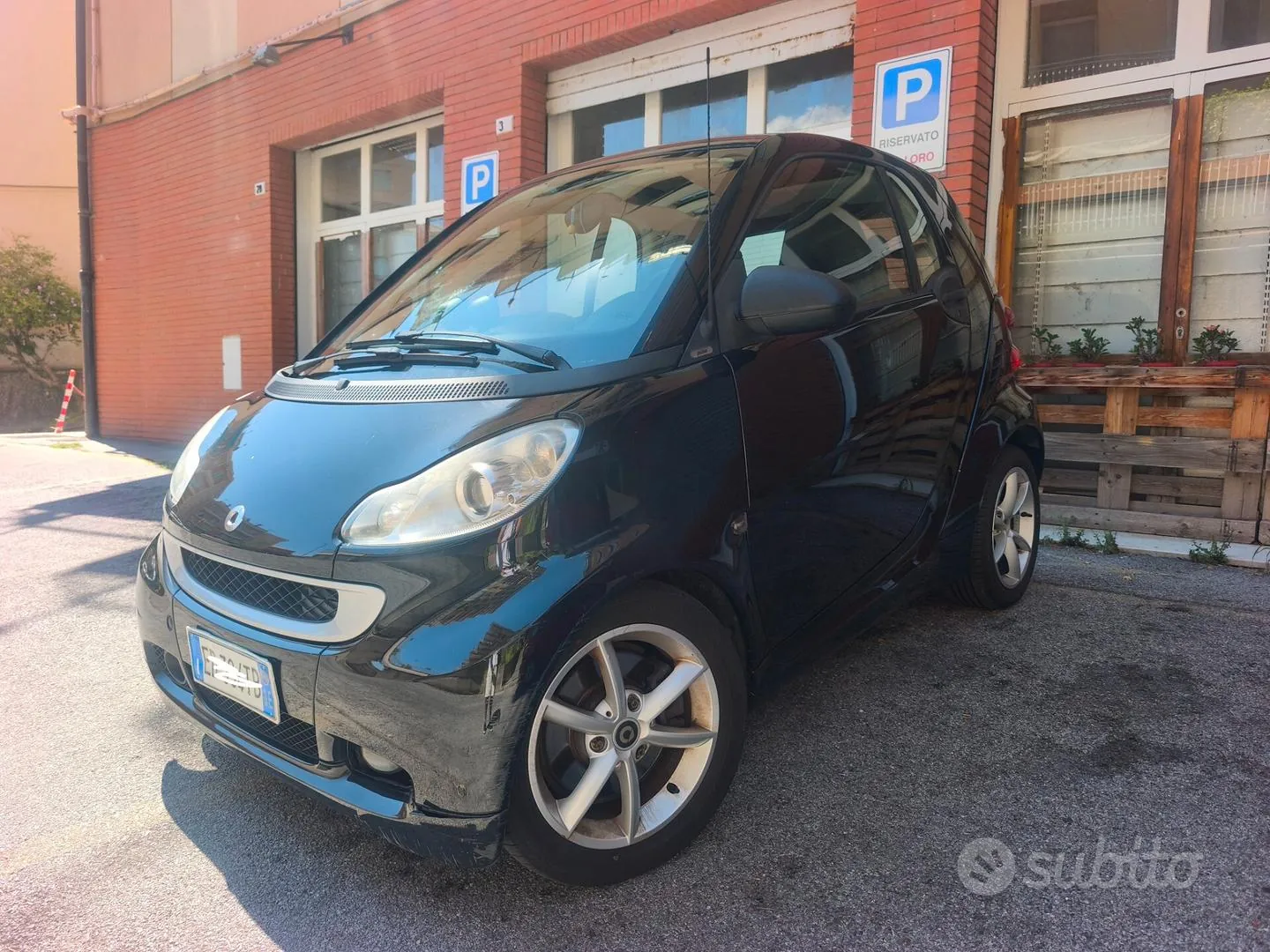 Smart Fortwo 2011 photo 4