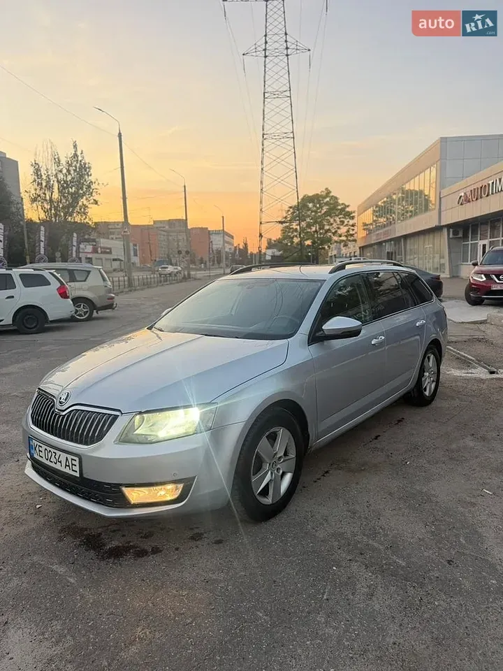 Skoda Octavia 2014 photo 3