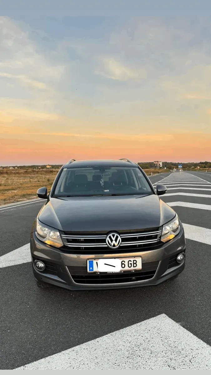 Volkswagen Tiguan 2012 photo 3