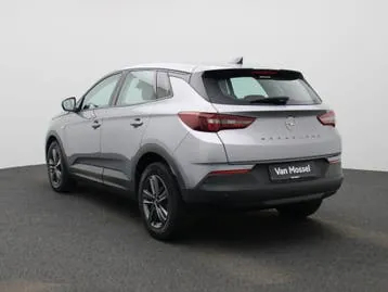 Opel Grandland 2022 photo 2