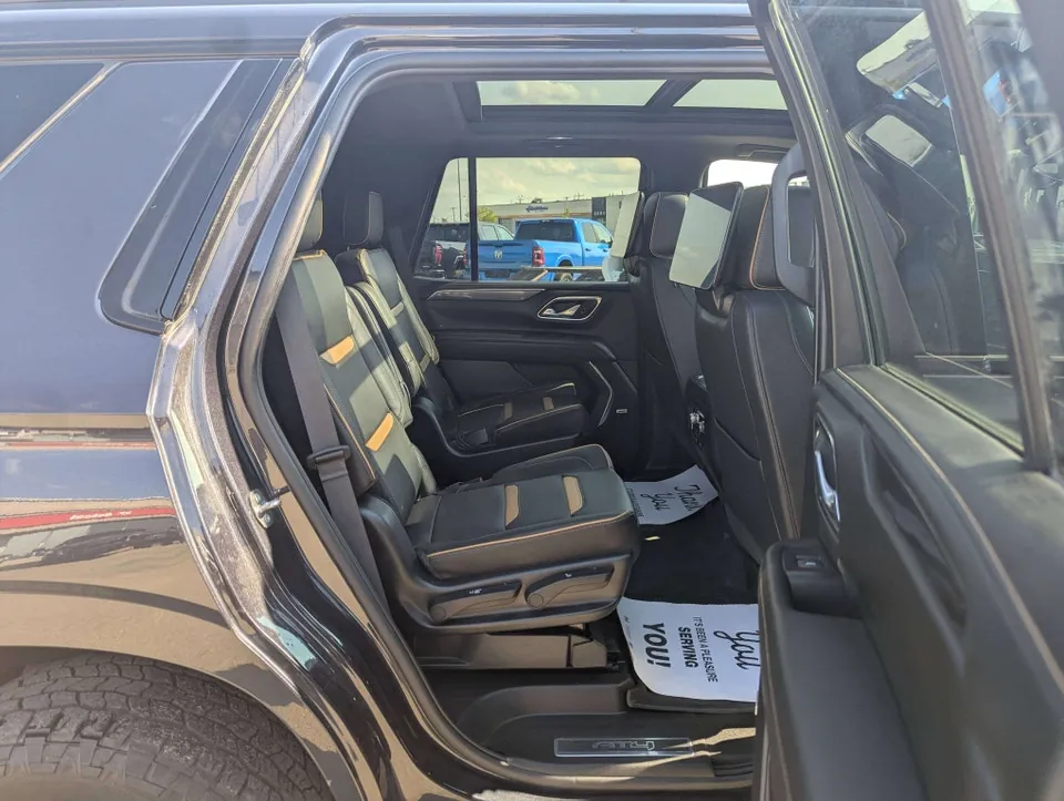 GMC Yukon 2023 photo 3