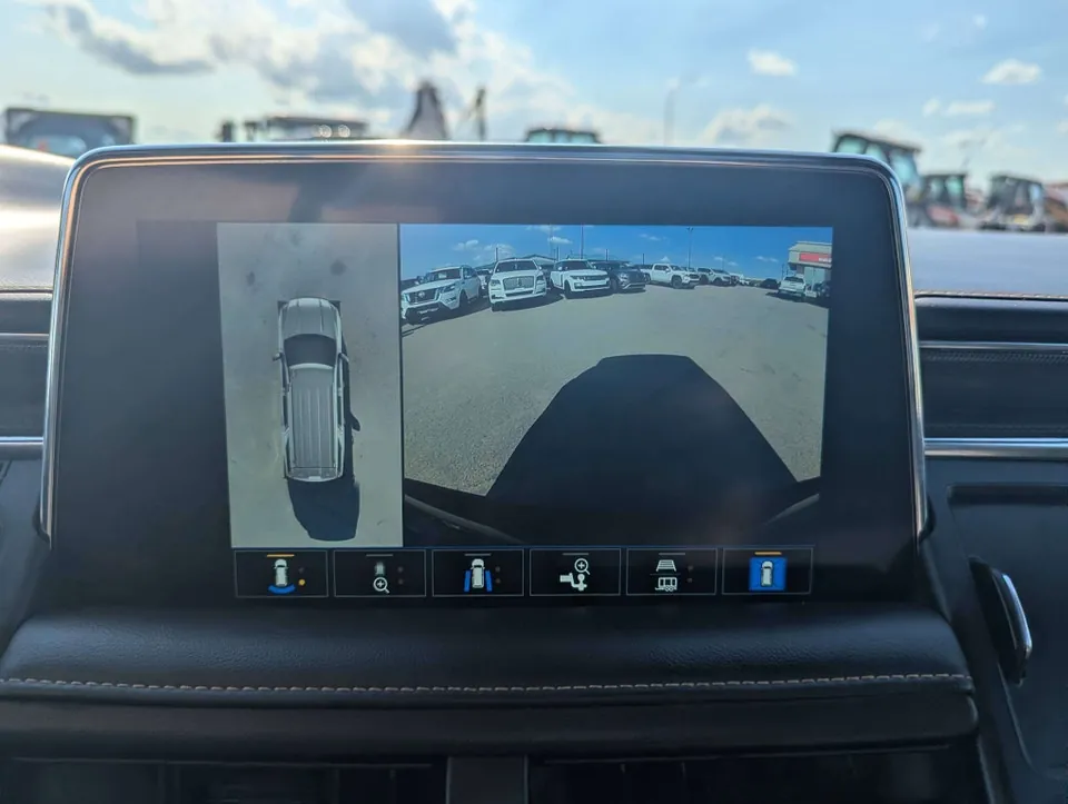 GMC Yukon 2023 photo 5