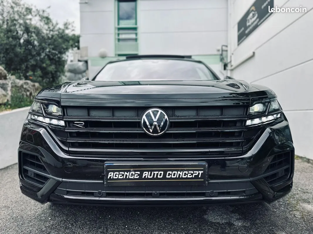 Volkswagen Touareg 2021 photo 2