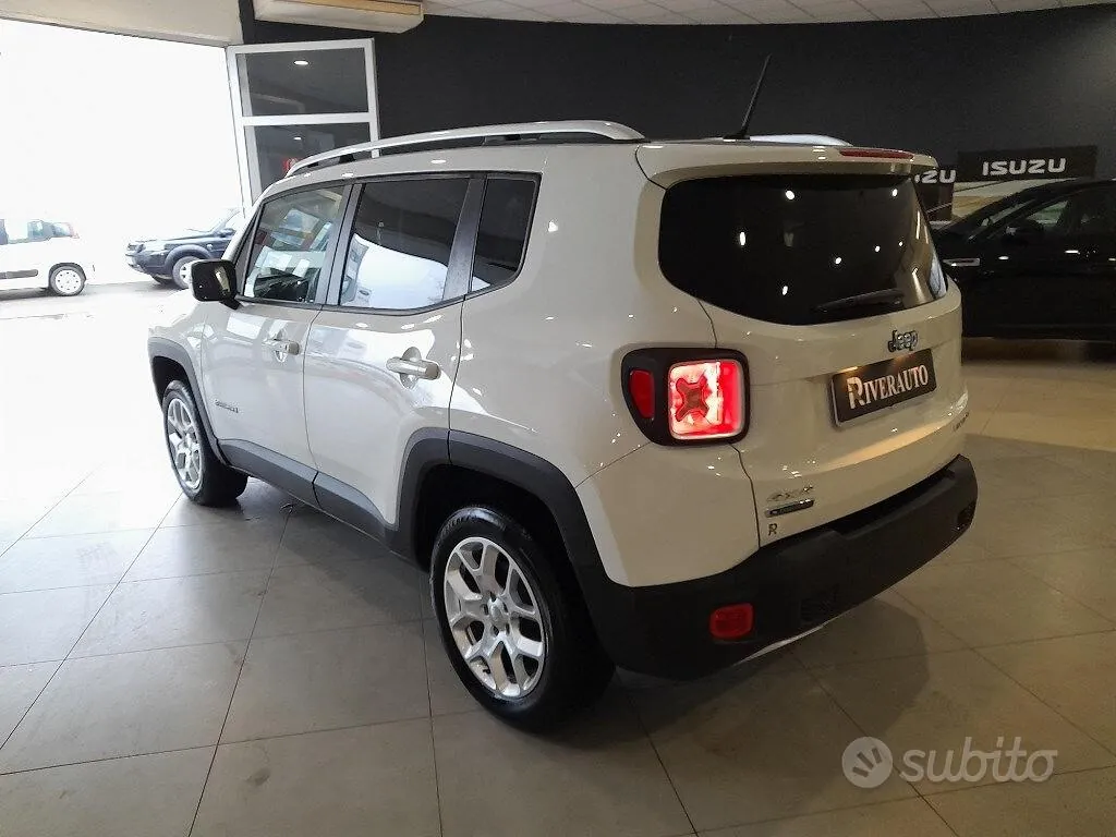 Jeep Renegade 2015 photo 4