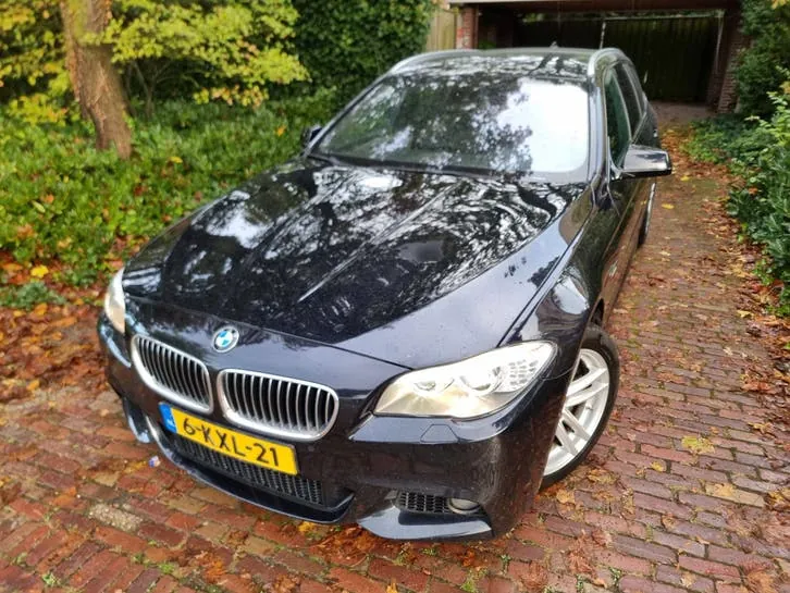BMW 5-Serie 2012 photo 2
