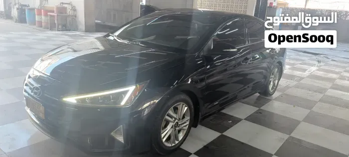 Hyundai Elantra 2019 photo 2