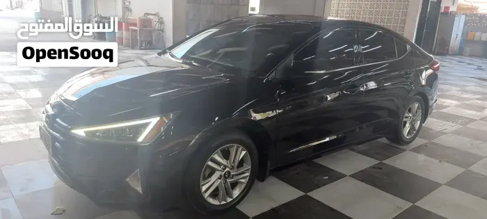 Hyundai Elantra 2019 photo 3
