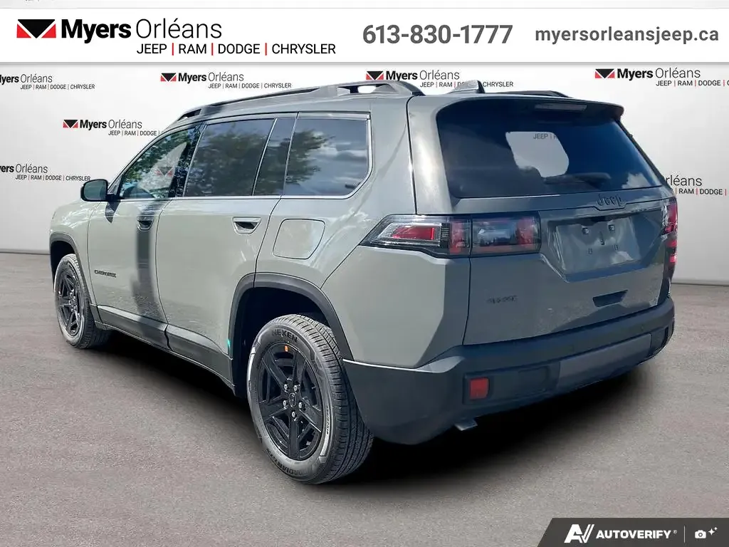 Jeep Cherokee 2026 photo 3