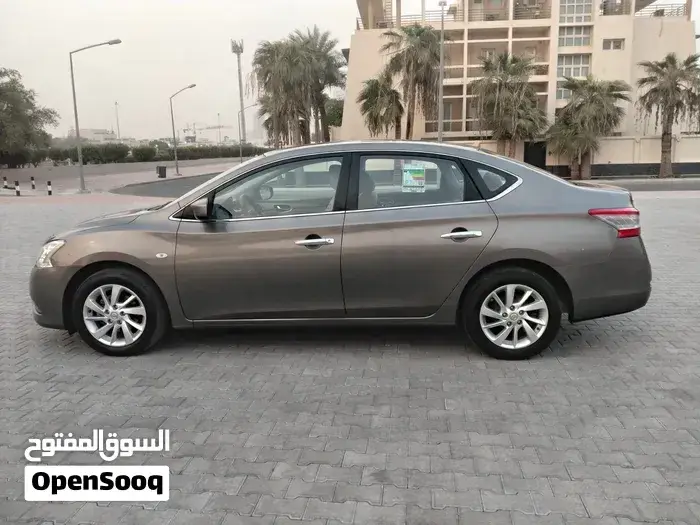 Nissan Sentra 2019 photo 2
