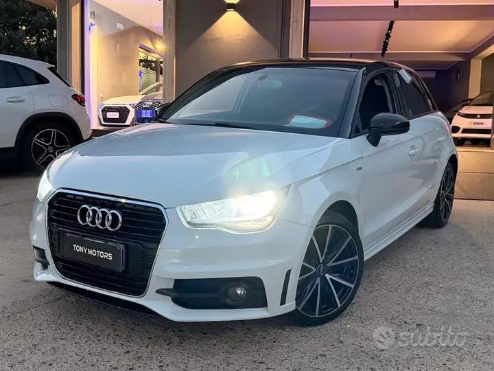 Audi A1 2011 photo 2