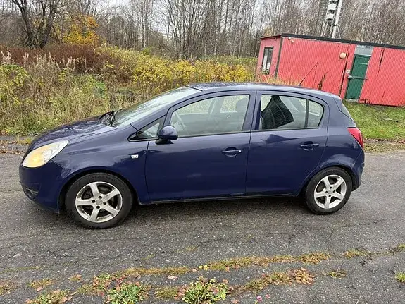 Opel Corsa 2009 photo 2