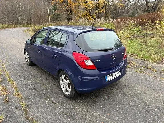 Opel Corsa 2009 photo 3