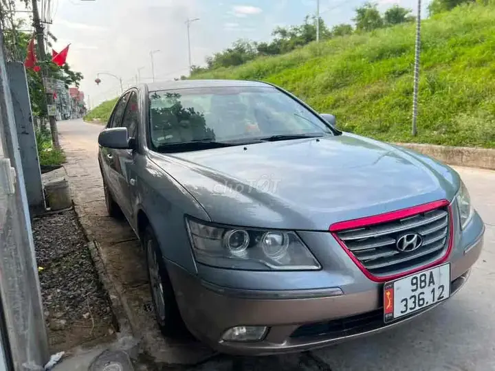 Hyundai Sonata 2009 photo 2