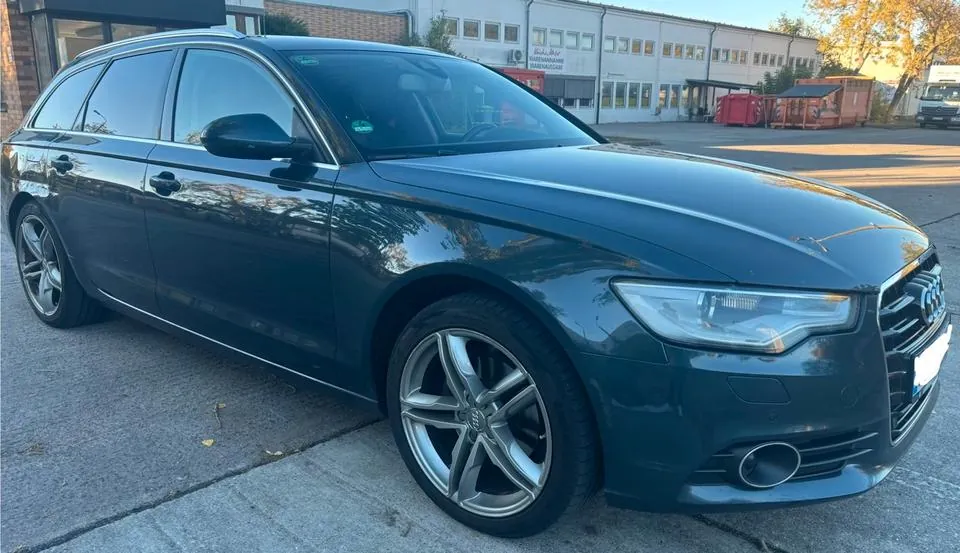 Audi A6 Avant