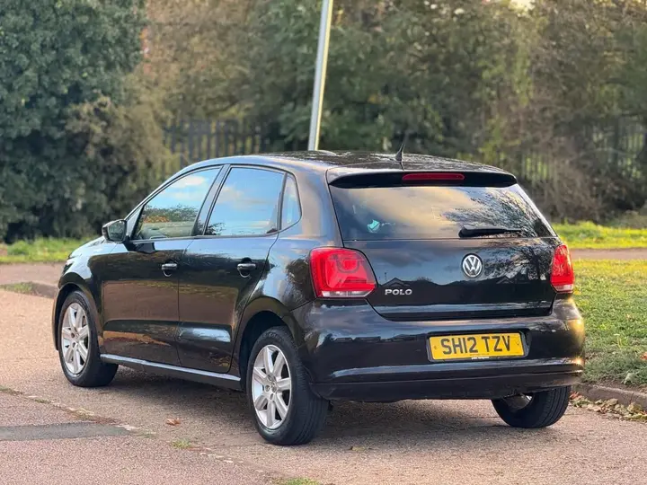 Volkswagen Polo 2012 photo 4