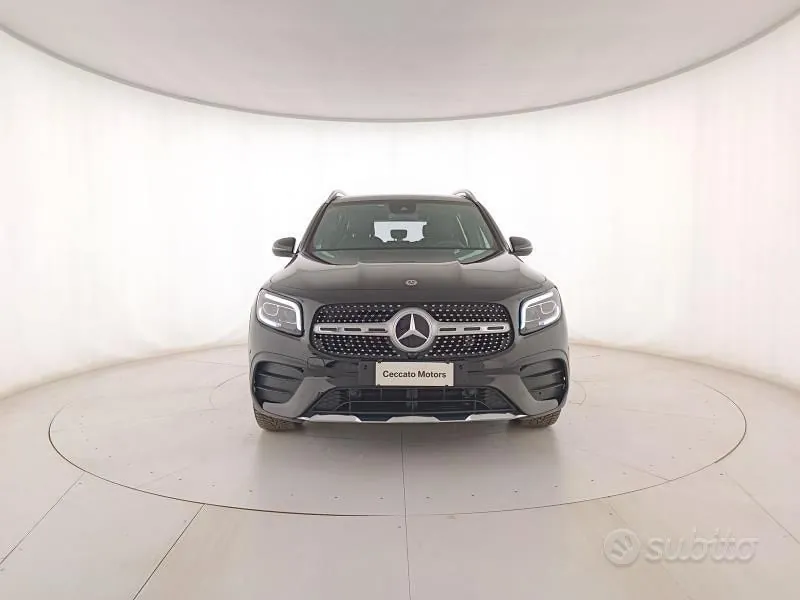 Mercedes-Benz Glb 2022 photo 2