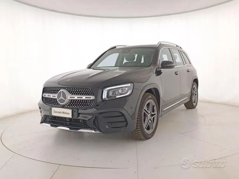 Mercedes-Benz Glb