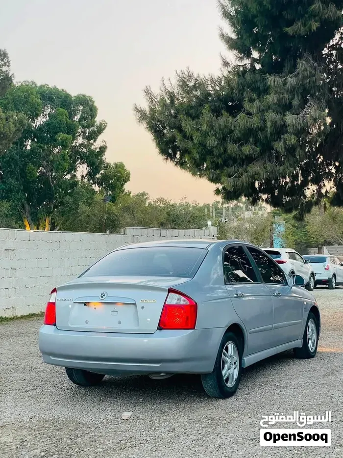 Kia Spectra 2006 photo 4