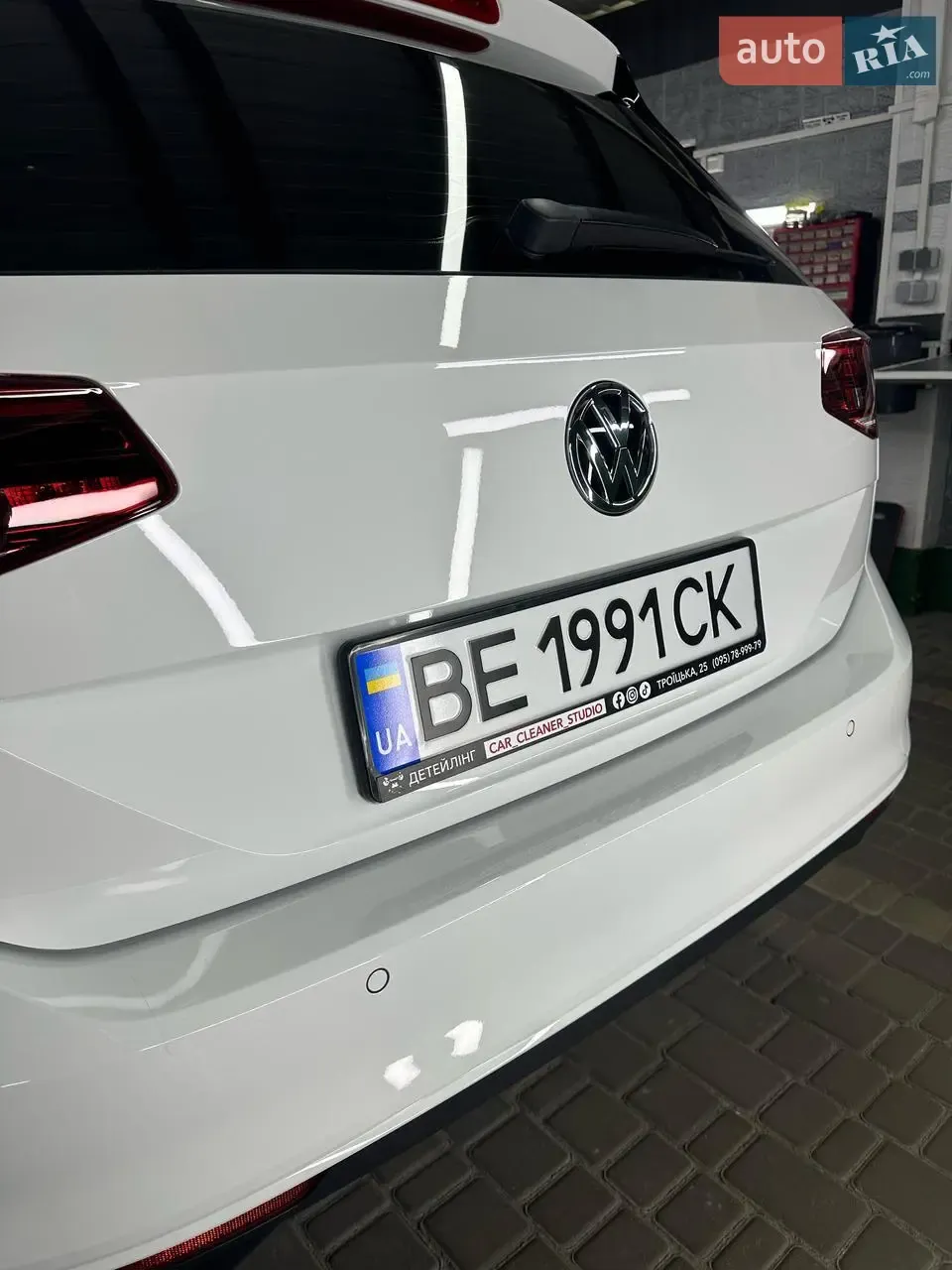 Volkswagen Passat 2019 photo 2